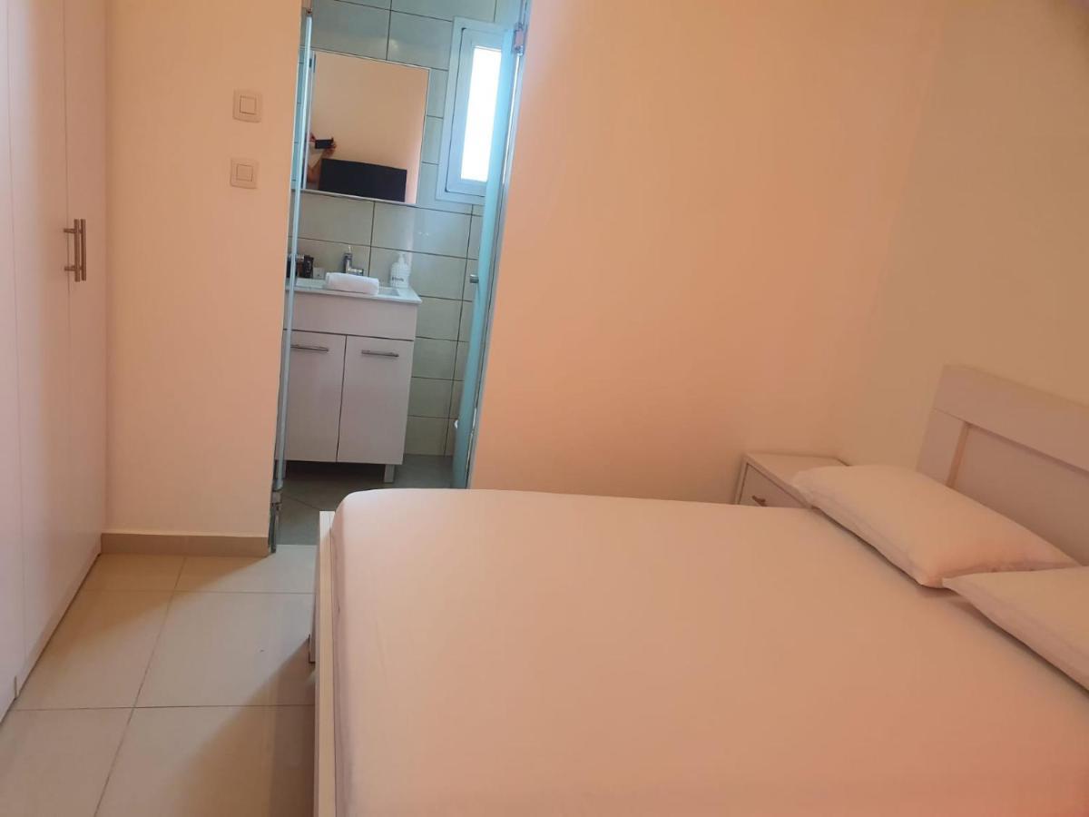 Viktoria Apartment Ейлат Екстериор снимка